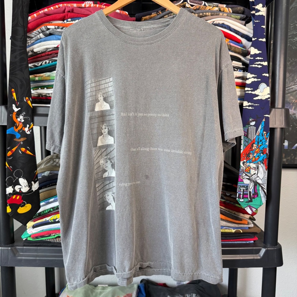 Modern Gray Taylor Swift Folklore Invisible String T Shirt XL Light Marks